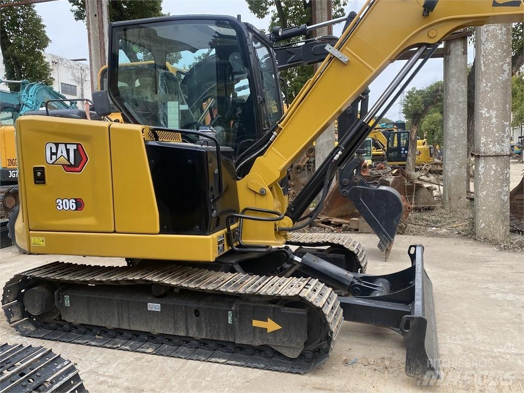 CAT 306 Paletli ekskavatörler