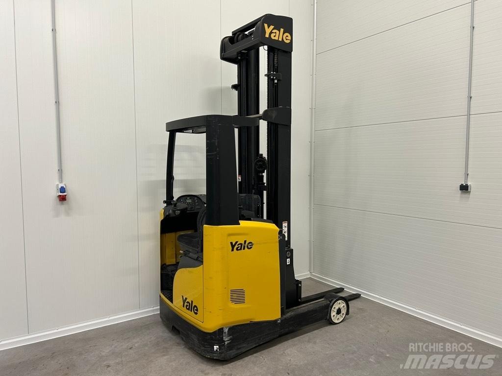 Yale MR 14 Reach truck - depo içi istif araçları