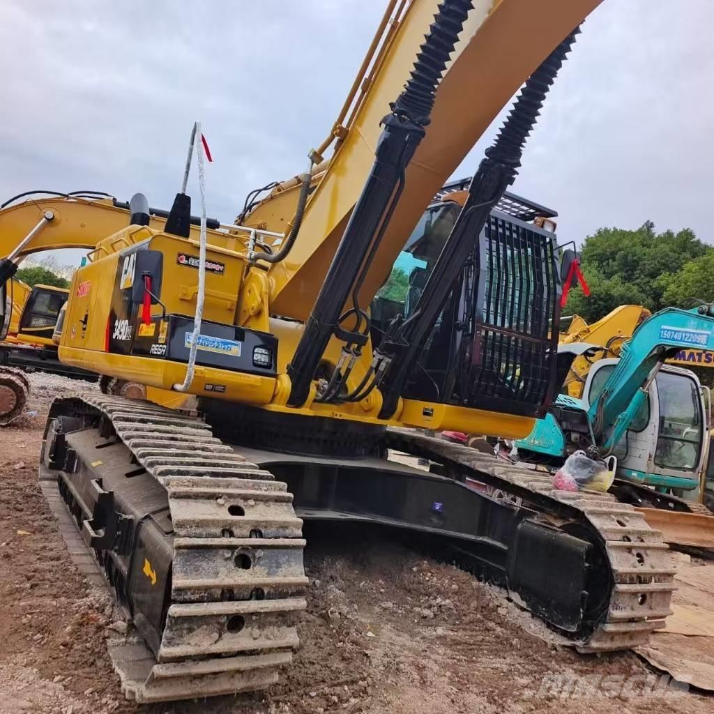 CAT 349 E Paletli ekskavatörler