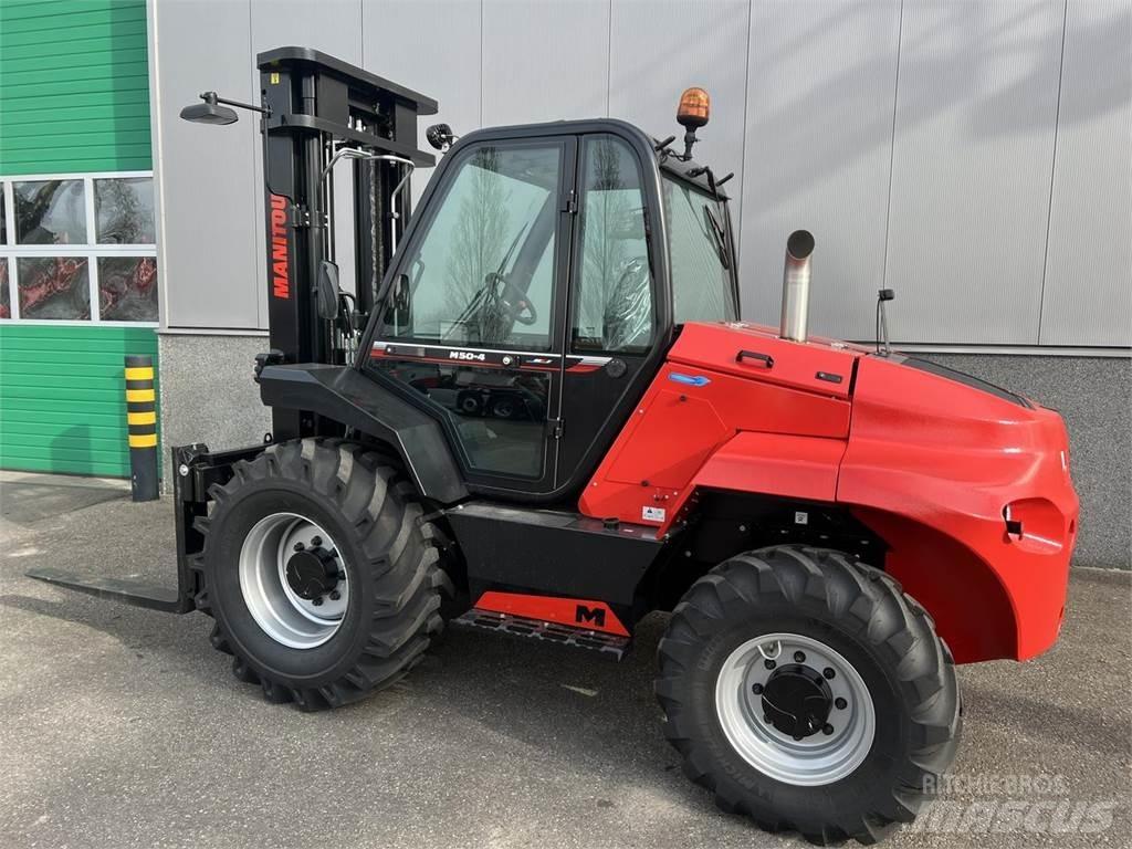 Manitou M50-4 Arazi tipi forklift