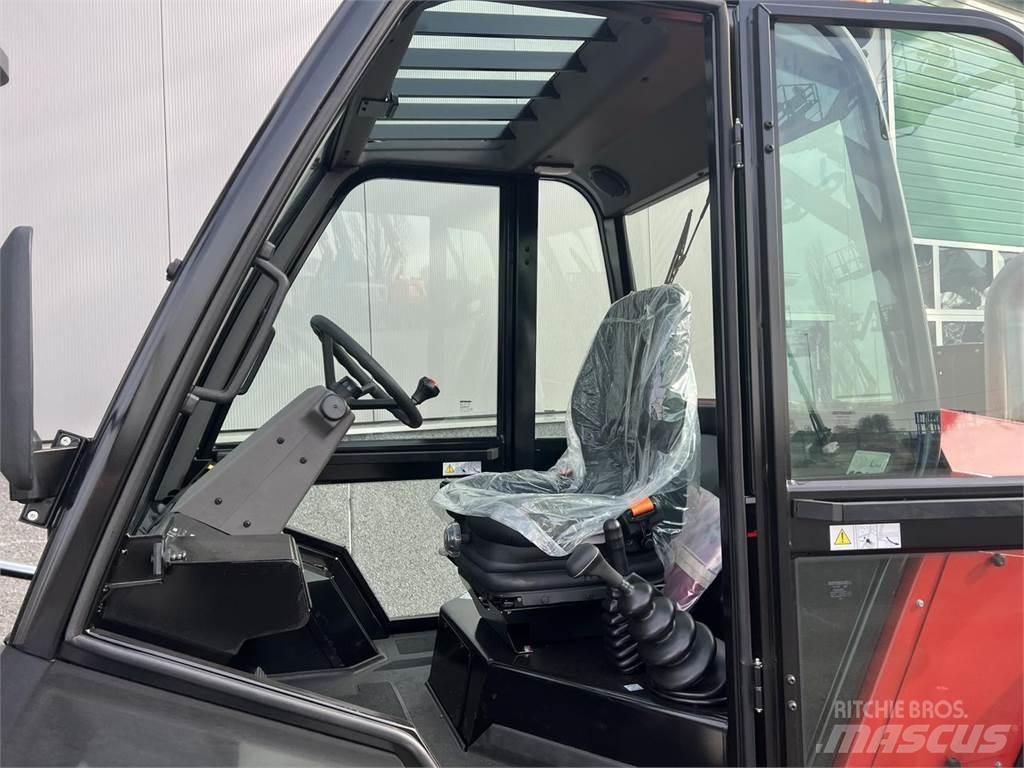 Manitou M50-4 Arazi tipi forklift