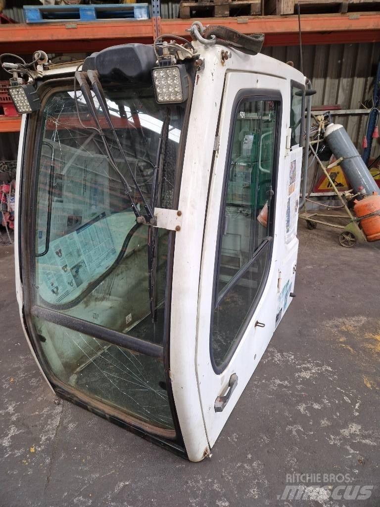 Liebherr A 904 C Kabin