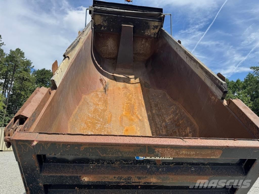Freightliner 114 SD Damperli kamyonlar