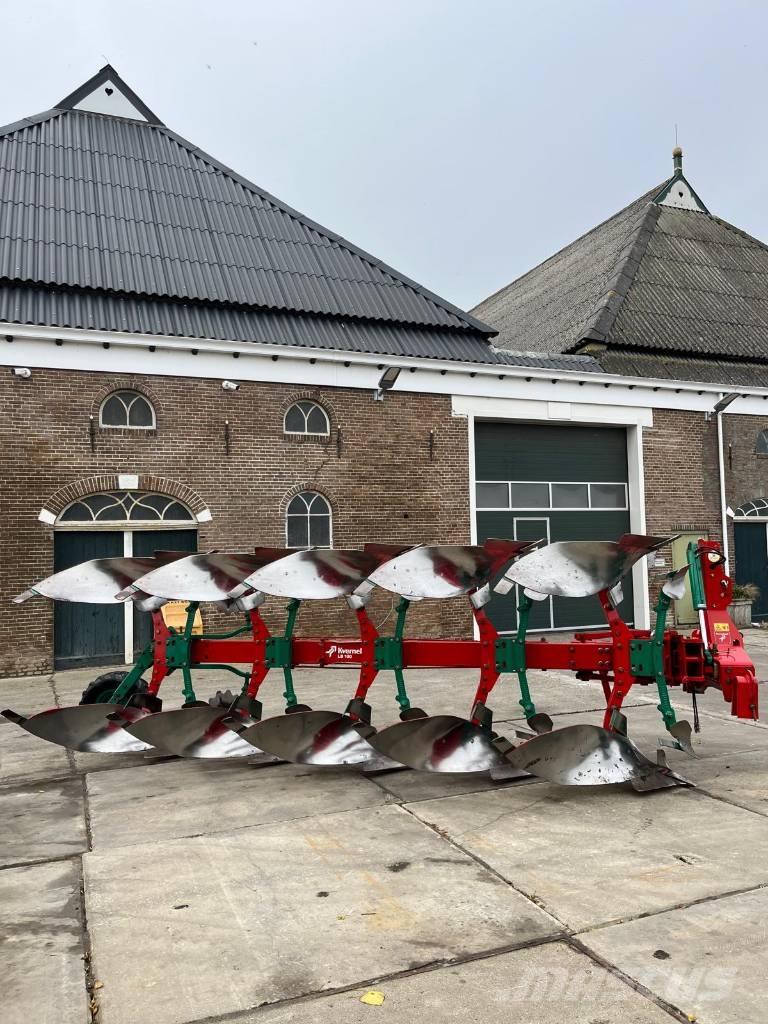 Kverneland LB100-300 Döner pulluklar