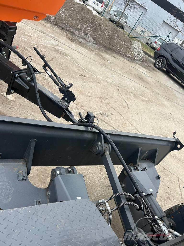 Develon DX 100 W-7 Lastik tekerli ekskavatörler