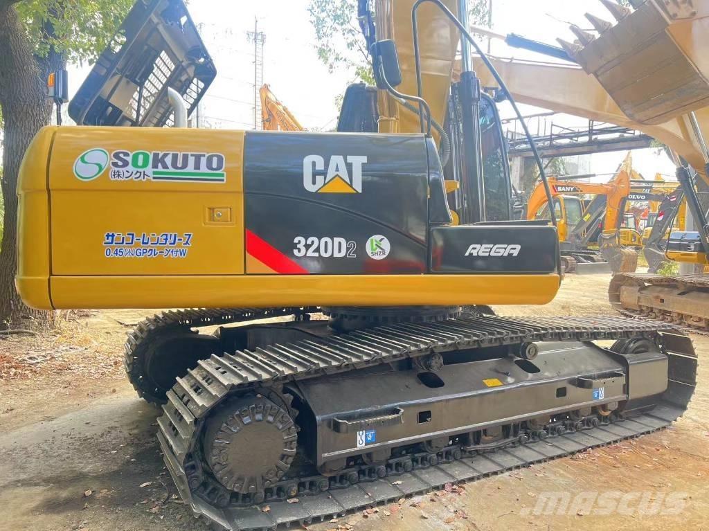 CAT 320 D L Paletli ekskavatörler