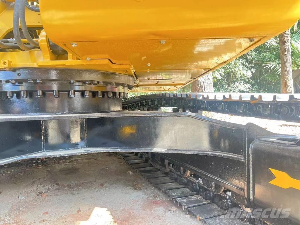 CAT 320 D L Paletli ekskavatörler