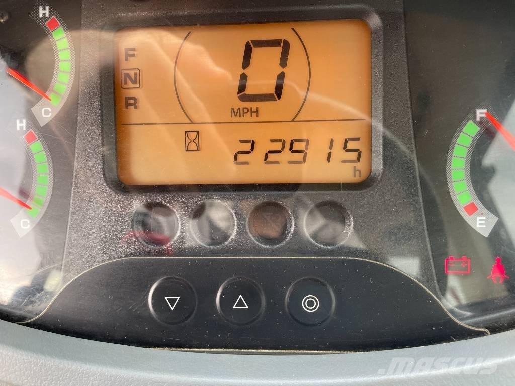 Kawasaki 67 Z 7 Tekerlekli yükleyiciler