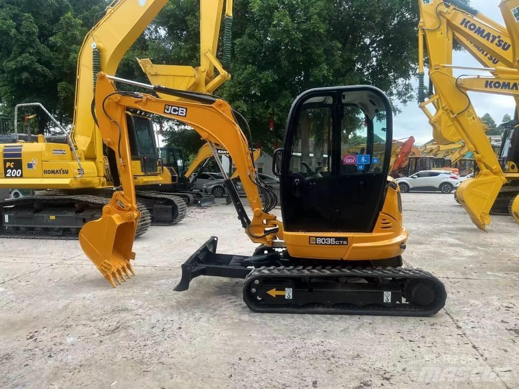 JCB 8035 Paletli ekskavatörler