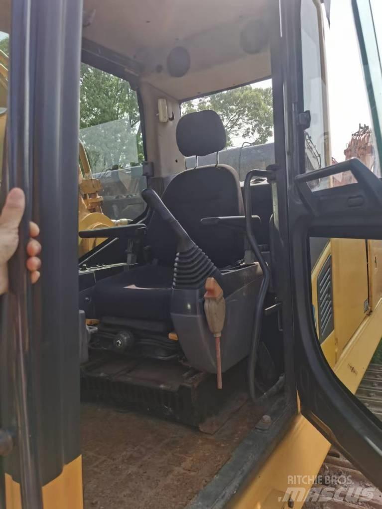 Komatsu PC 400-7 Paletli ekskavatörler