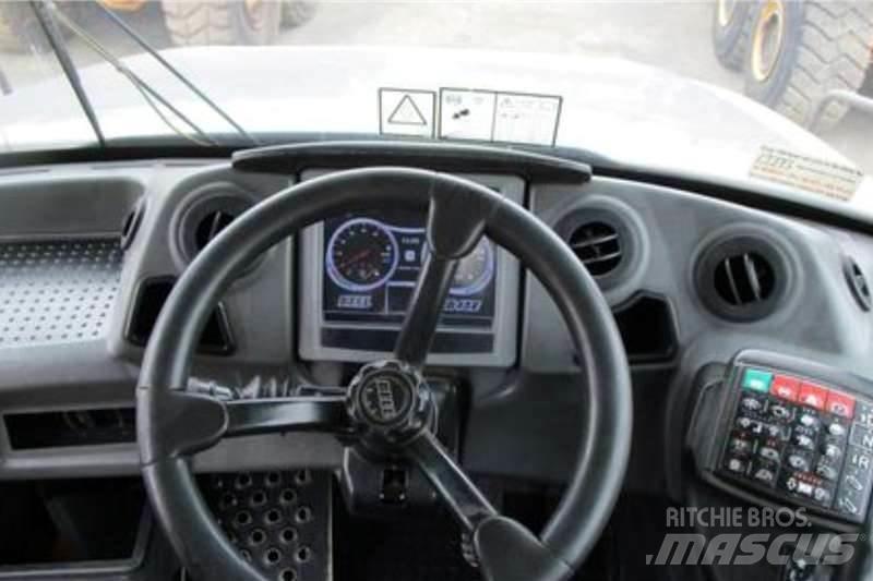 Bell B45E Belden kirma kaya kamyonu