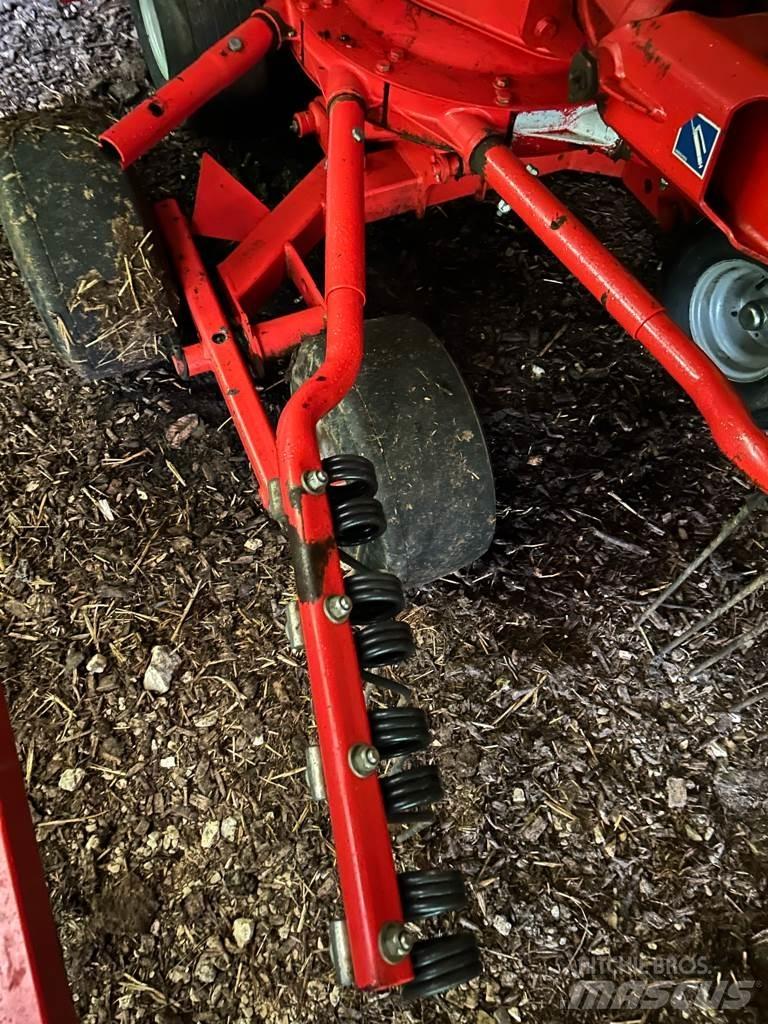 Kuhn GA 6632 Ot Tirmigi