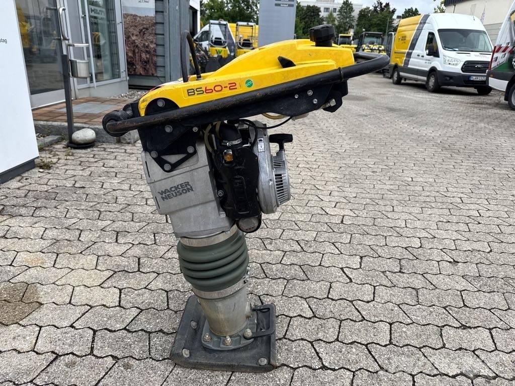 Wacker Neuson BS60-2 Sıkıştırma tokmakları
