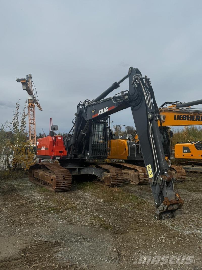 Atlas 225 LC Paletli ekskavatörler