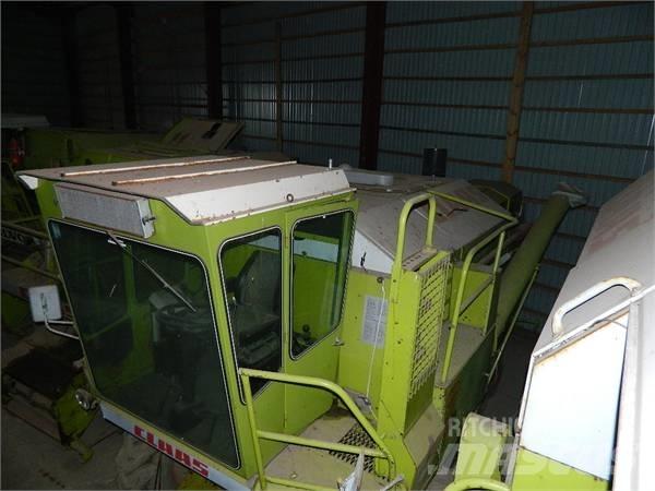 CLAAS Dominator 56 Biçerdöverler