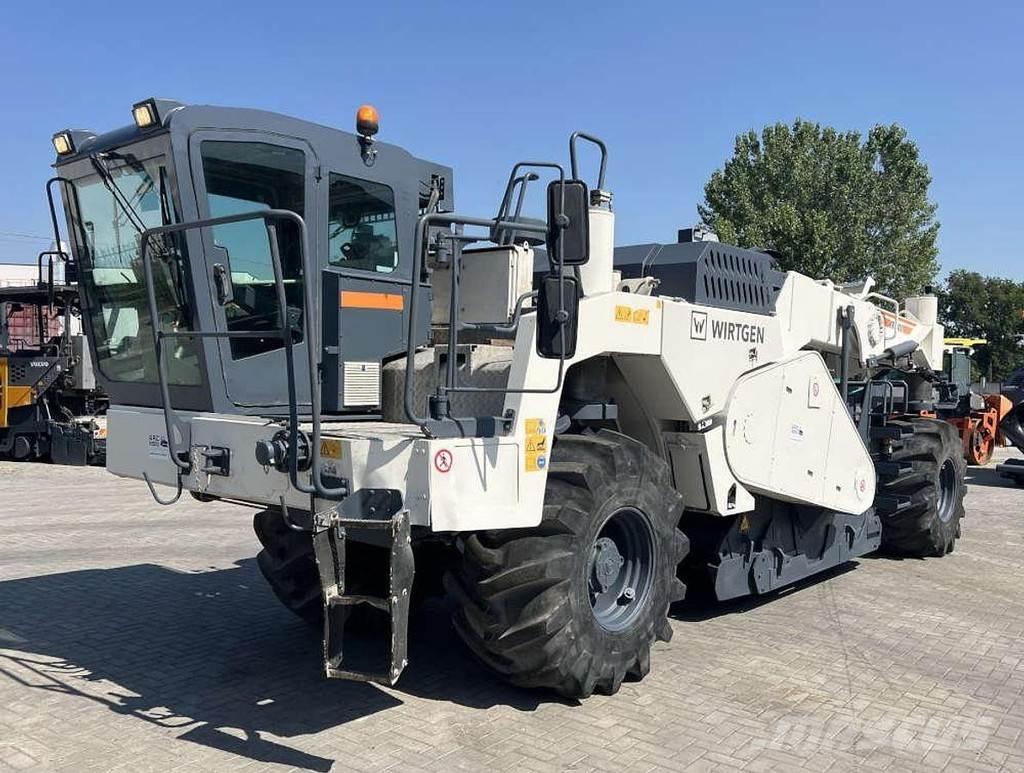 Wirtgen WR 2400 Asfalt geri dönüsüm makinalari