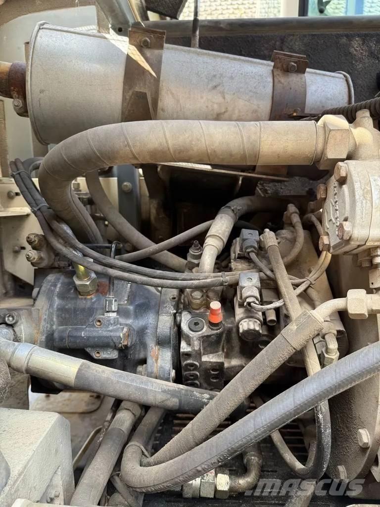 Terex TW 85 Lastik tekerli ekskavatörler