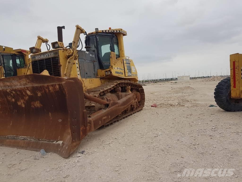 Komatsu D 275 AX Paletli dozerler