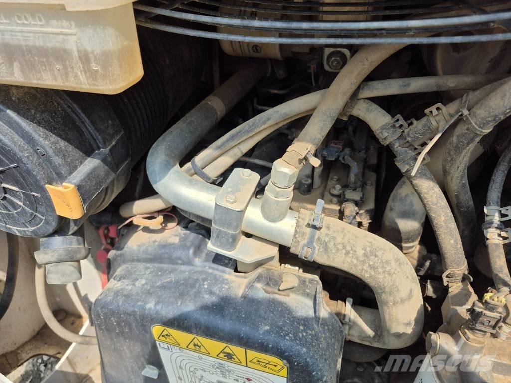Bobcat T 66 Skid steer loderler