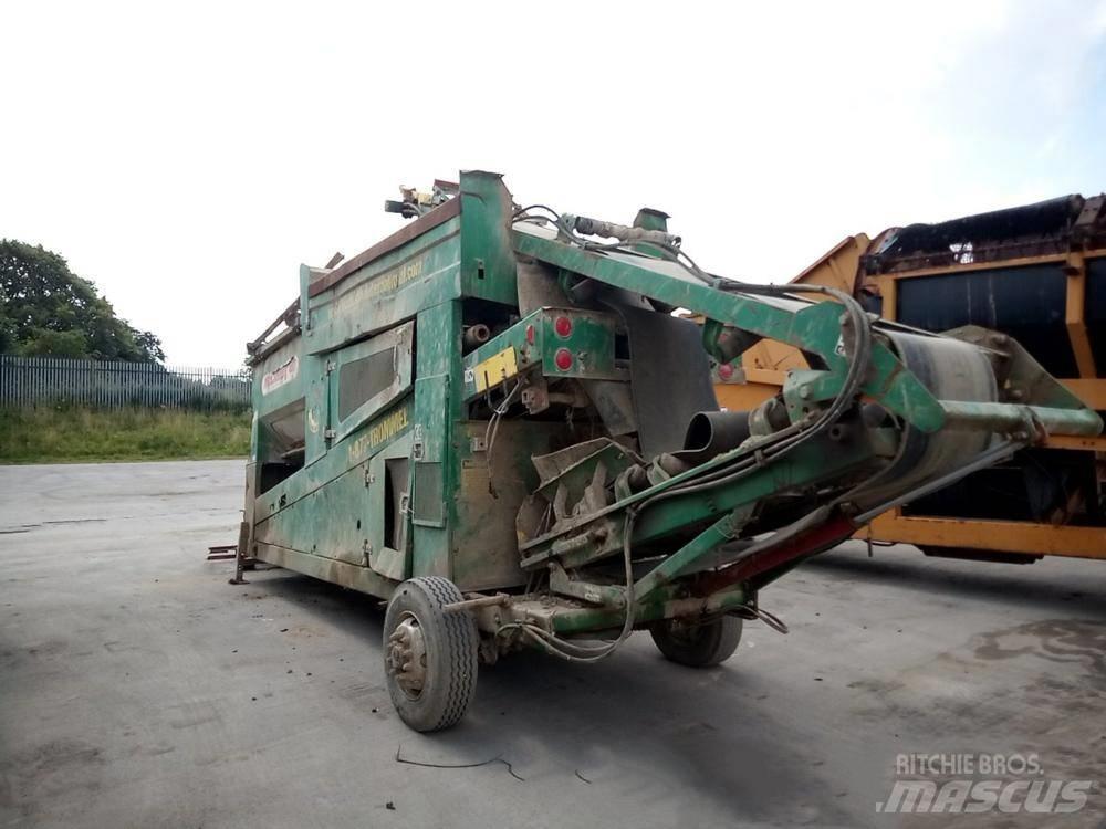 McCloskey 407R Gezer eleyiciler