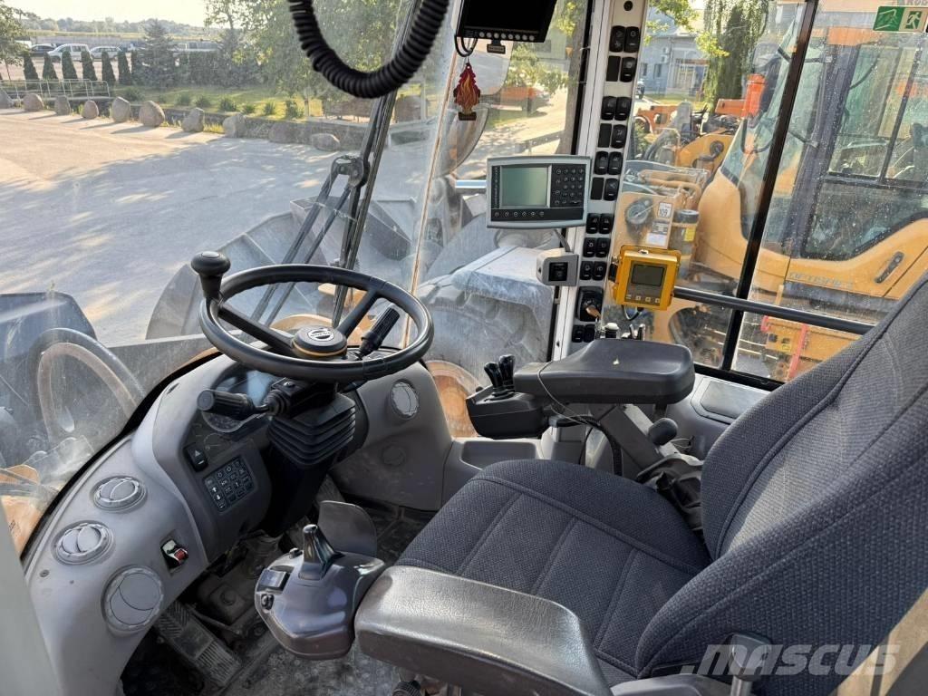 Volvo L 220 H Tekerlekli yükleyiciler