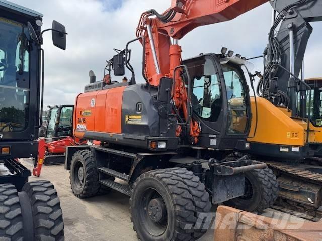 Hitachi ZX 170 W Lastik tekerli ekskavatörler