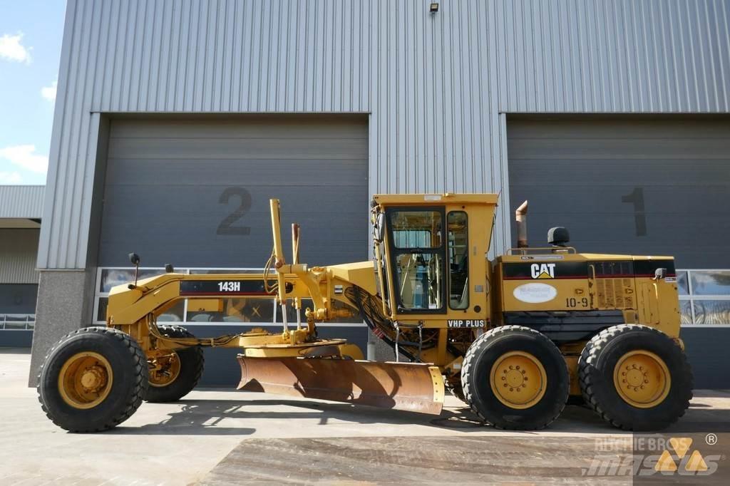 CAT 143H Greyderler