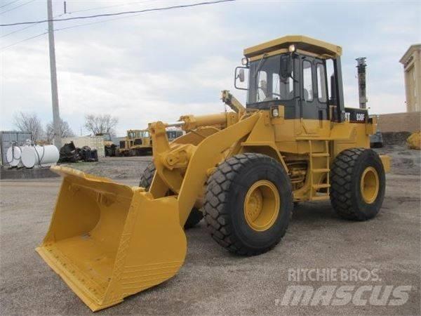 CAT 936 F Tekerlekli yükleyiciler