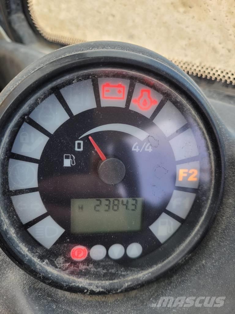 Liebherr L 506 Tekerlekli yükleyiciler