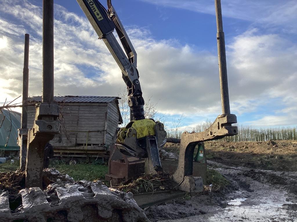 Komatsu 845 Tomruk yükleyici traktörler