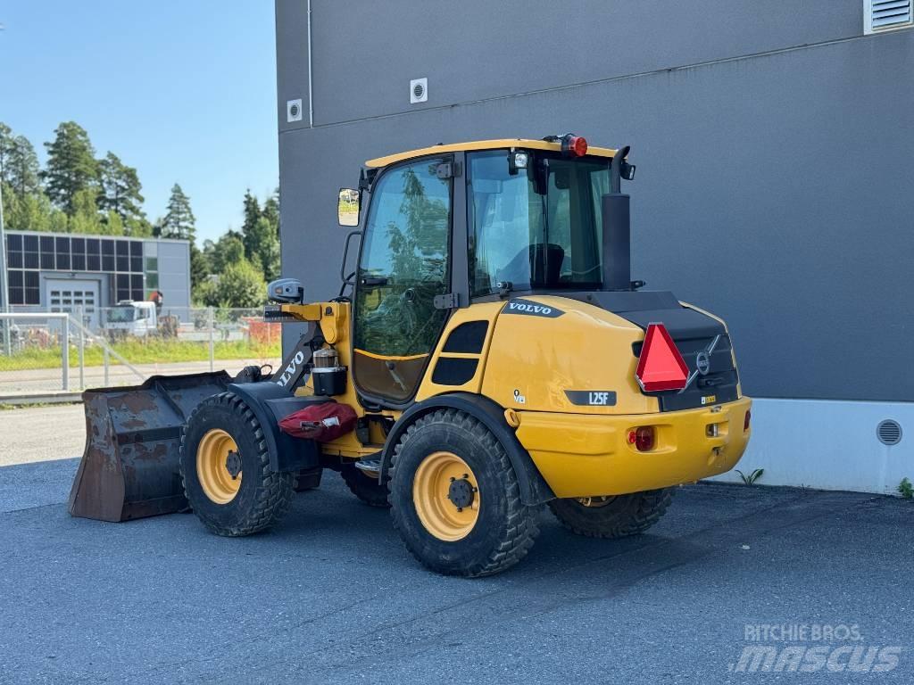 Volvo L 25 F Tekerlekli yükleyiciler