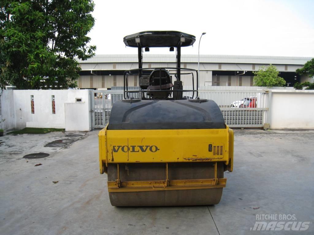 Volvo DD 70 Çift tamburlu silindirler