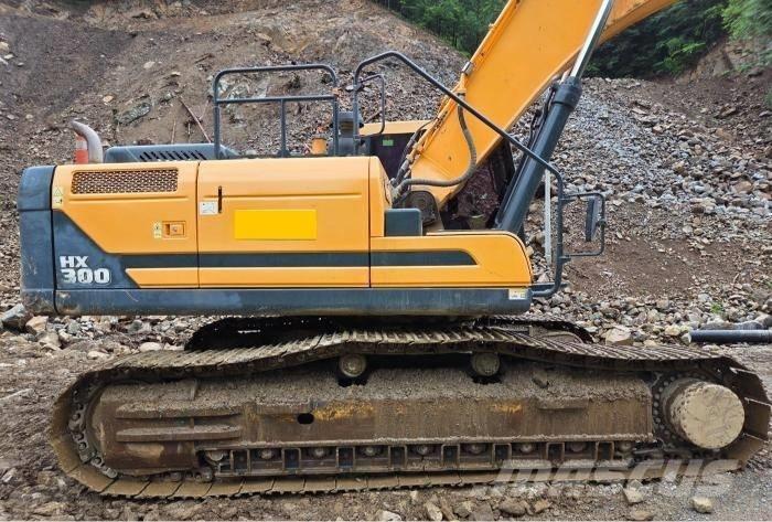 Hyundai HX 300 Paletli ekskavatörler