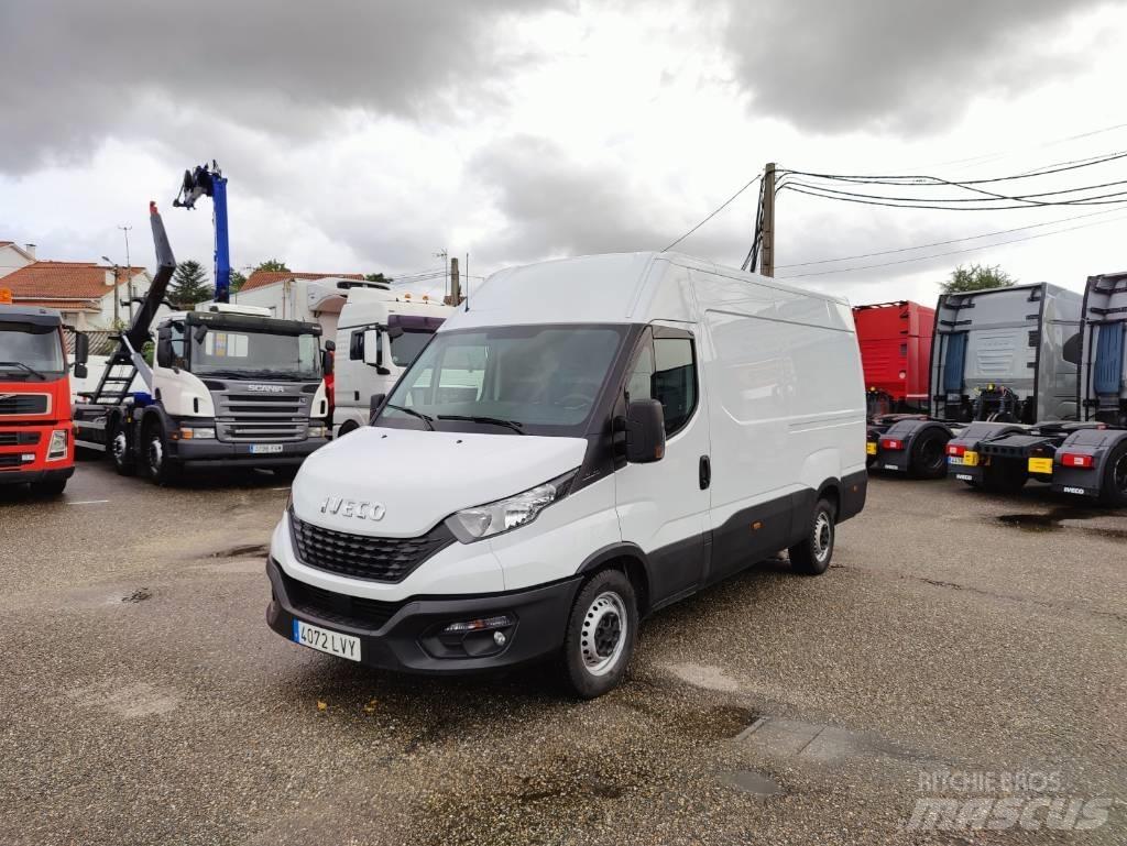 Iveco Daily 35 S 16 Panel vanlar