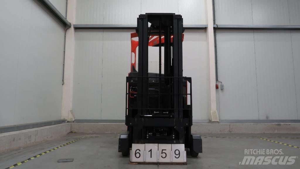 BT RRE140M Reach truck - depo içi istif araçları