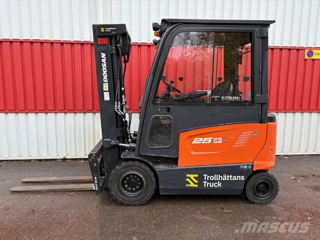 Doosan B 25 X-7 Elektrikli forkliftler