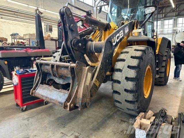 JCB 427 ZX T4 Kazıcı yükleyiciler - beko loder