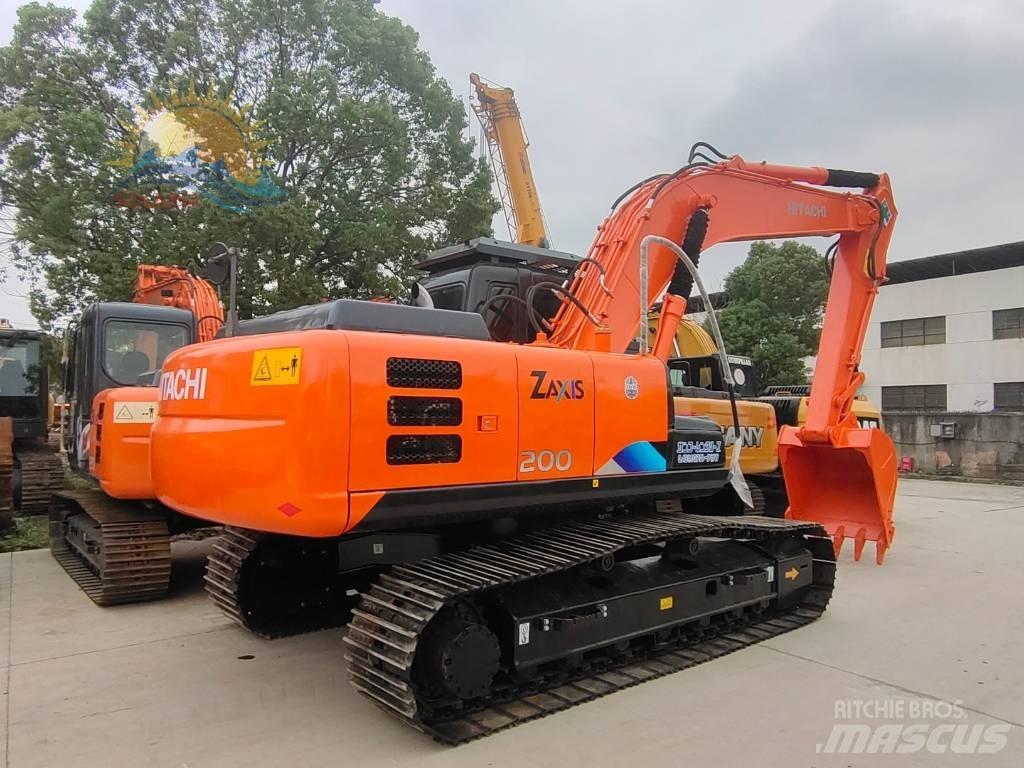 Hitachi ZX 200 Paletli ekskavatörler