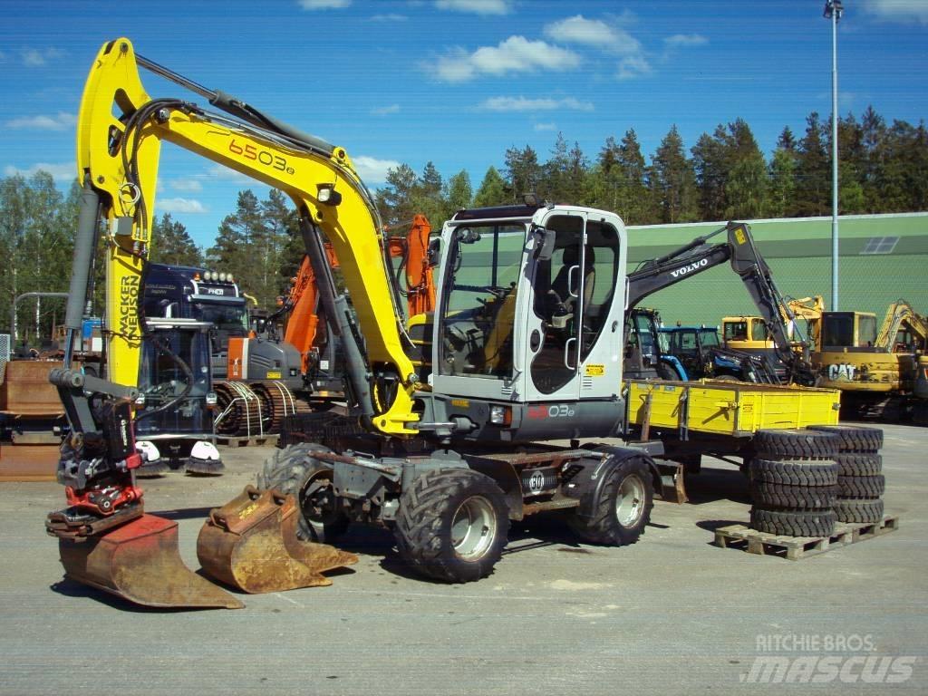 Neuson 6503-2 30Km/h Lastik tekerli ekskavatörler
