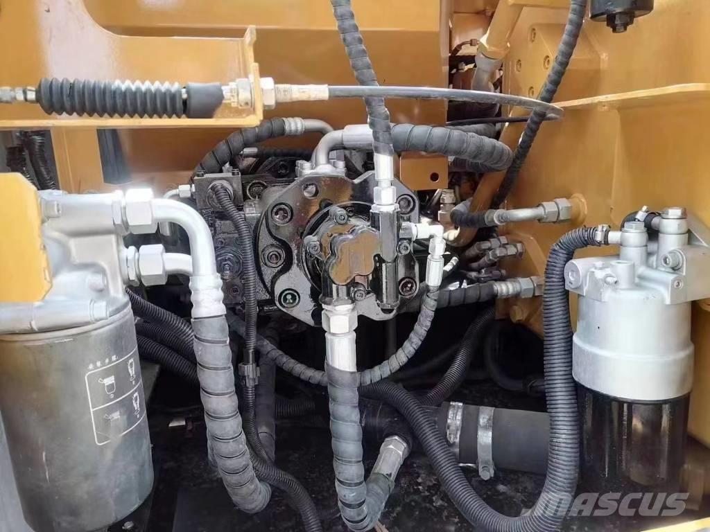 Sany SY135C Paletli ekskavatörler