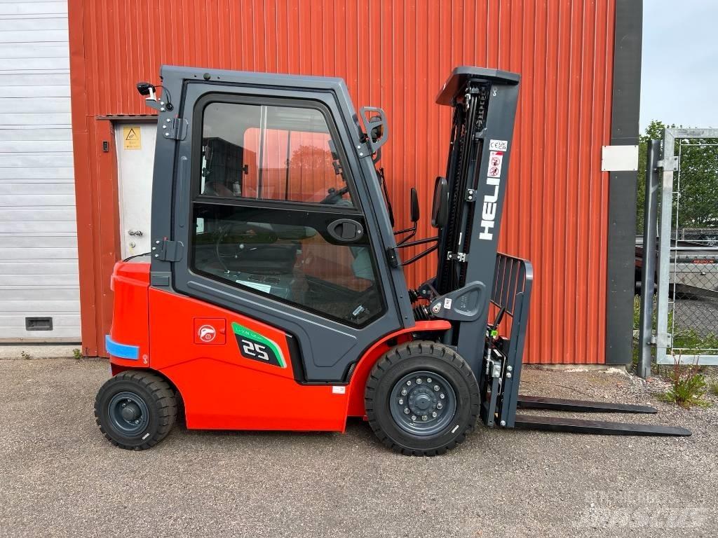 Heli CPD 25 Elektrikli forkliftler