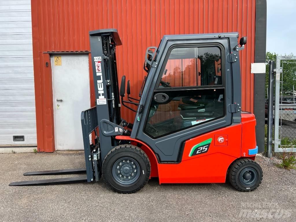 Heli CPD 25 Elektrikli forkliftler