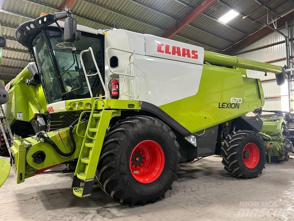 CLAAS Lexion 670 Biçerdöverler