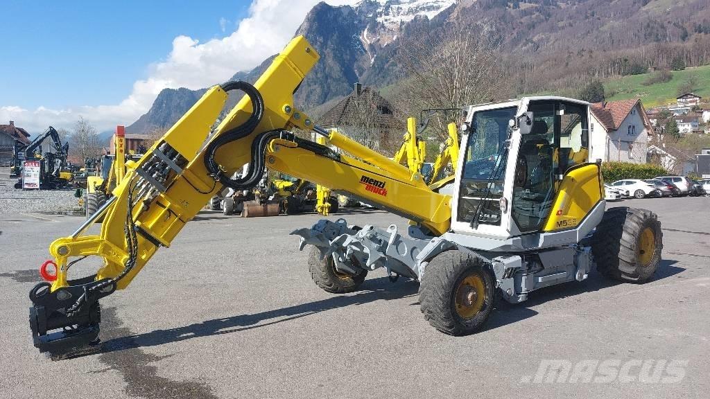 Menzi Muck M535 Lastik tekerli ekskavatörler