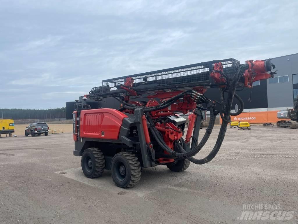 Sandvik DC300Ri Sondaj kuleleri