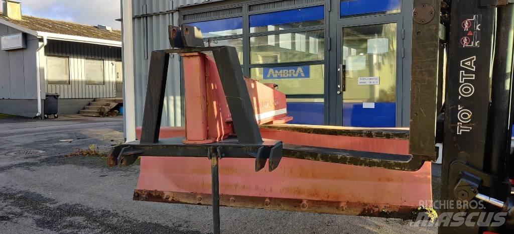 Pomo 2500 Yol tarayicilar