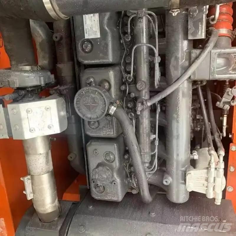 Doosan DX 300 Paletli ekskavatörler