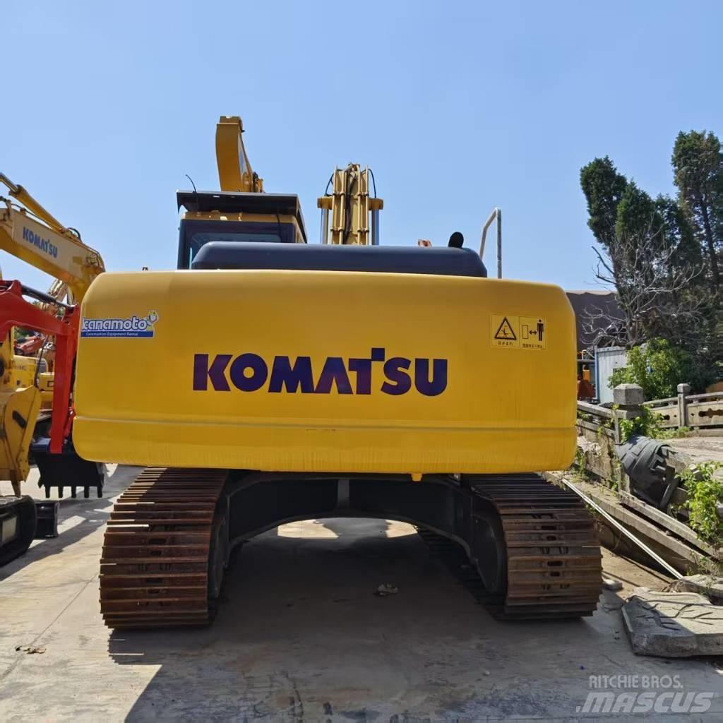 Komatsu PC 220 Paletli ekskavatörler