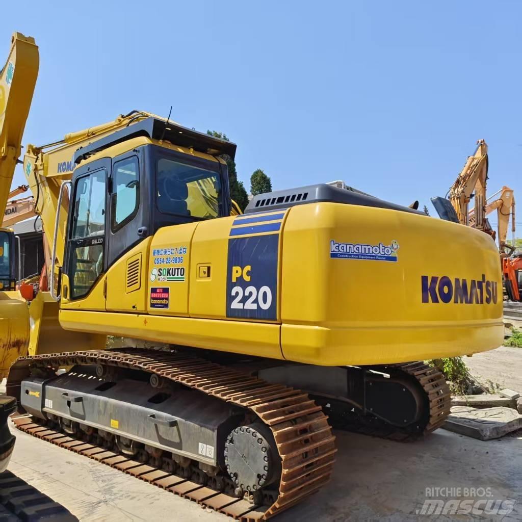 Komatsu PC 220 Paletli ekskavatörler
