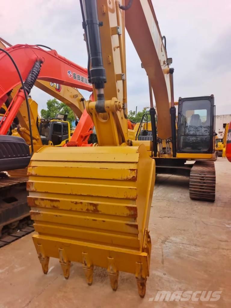 CAT 323 GC Paletli ekskavatörler